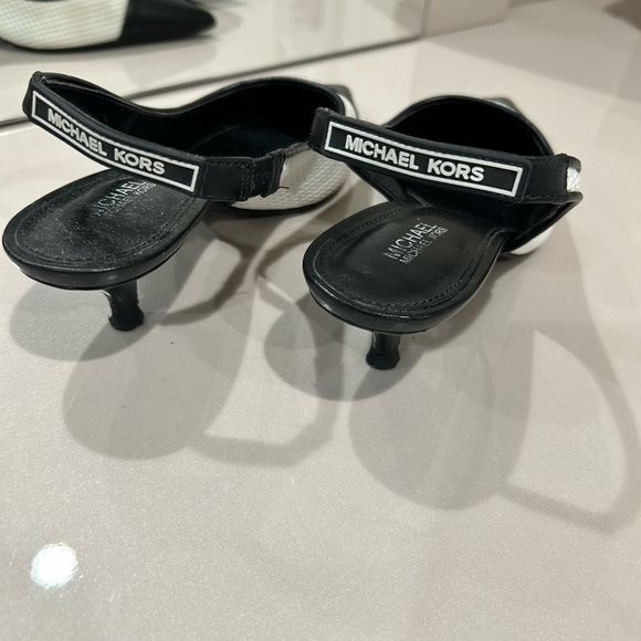 Michael Kors black and white kitten heels - Picture 4 of 5